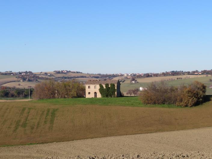 Image No.8-4 Bed Farmhouse for sale