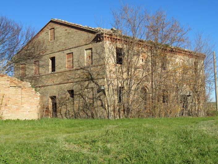 Image No.3-Ferme de 4 chambres à vendre à Macerata