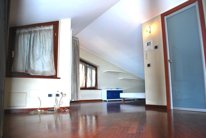 Image No.20-3 Bed Semi-Detached for sale