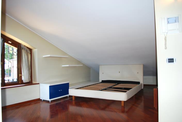 Image No.21-3 Bed Semi-Detached for sale