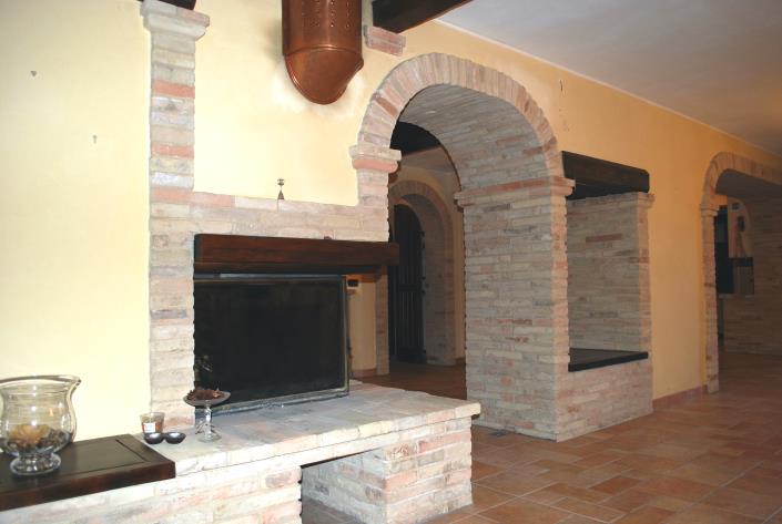 Image No.35-3 Bed Semi-Detached for sale