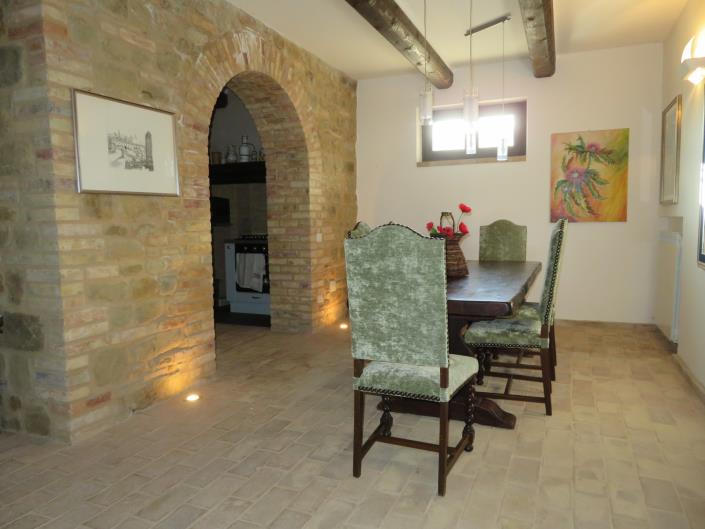 Image No.27-3 Bed Country House for sale