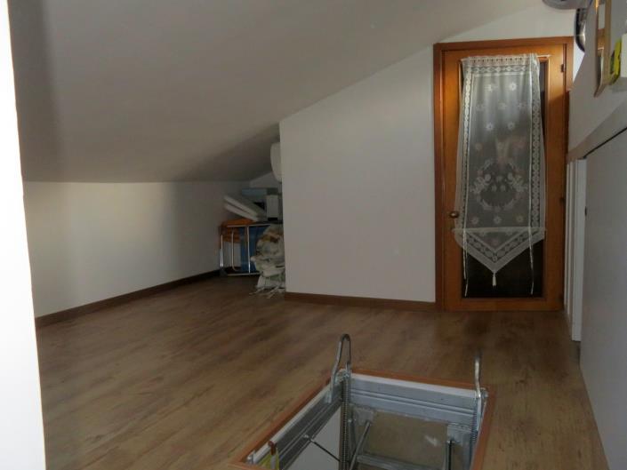 Image No.37-3 Bed Country House for sale