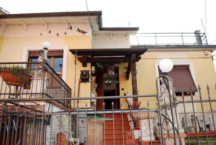 Image No.4-3 Bed House for sale