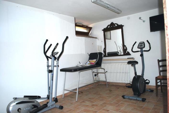 Image No.31-3 Bed House for sale