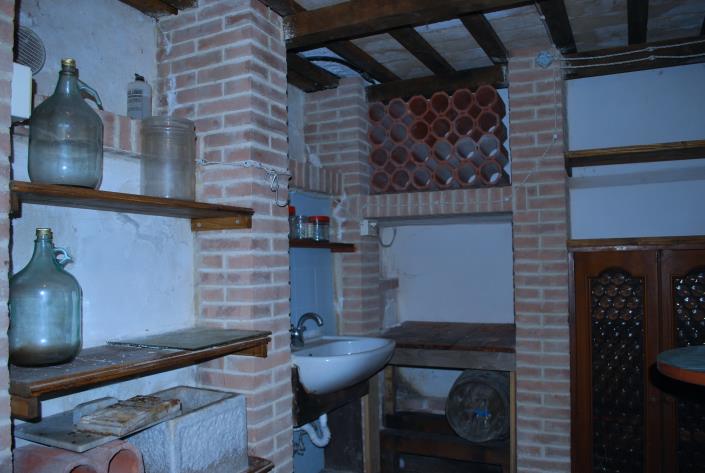 Image No.35-3 Bed House for sale