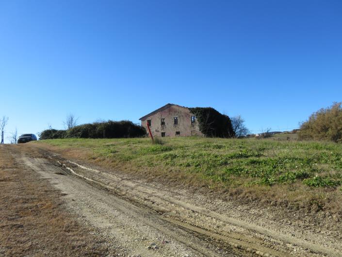 Image No.10-Ferme de 3 chambres à vendre à Treia