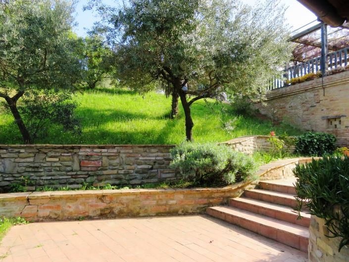 Image No.7-Propriété de pays de 3 chambres à vendre à Tolentino