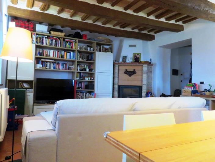 Image No.27-Propriété de pays de 3 chambres à vendre à Tolentino