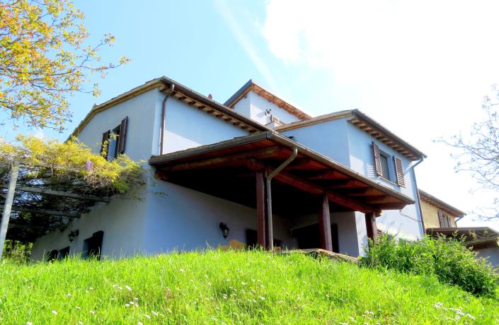 Image No.17-Propriété de pays de 3 chambres à vendre à Tolentino