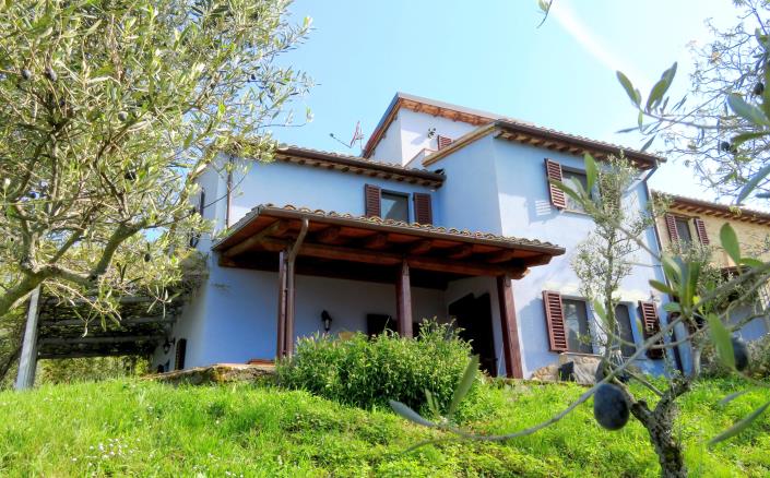 Image No.18-Propriété de pays de 3 chambres à vendre à Tolentino