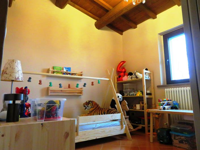 Image No.32-Propriété de pays de 3 chambres à vendre à Tolentino