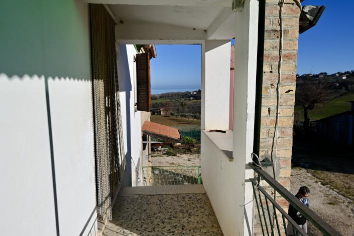 Image No.13-Propriété de pays de 3 chambres à vendre à Civitanova Marche