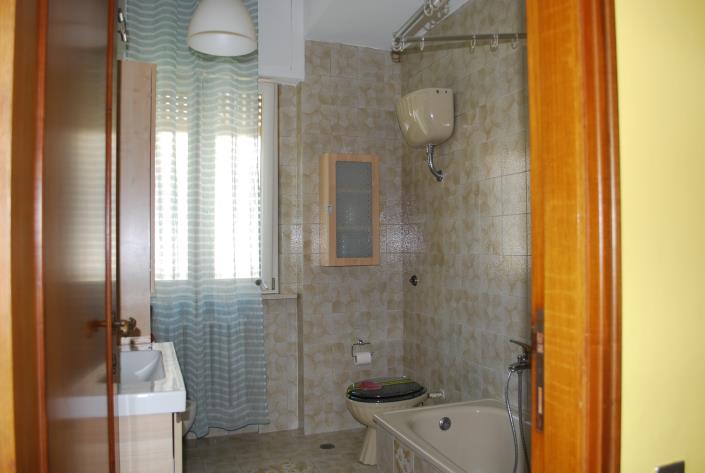 Image No.17-3 Bed Apartment for sale