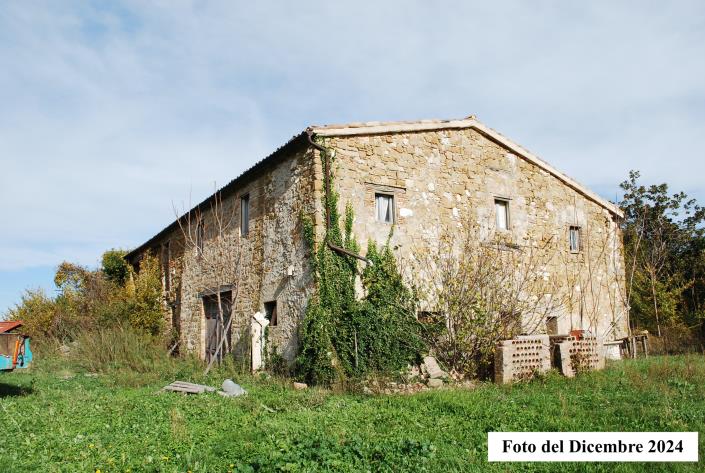 Image No.16-Propriété de pays de 11 chambres à vendre à Pioraco