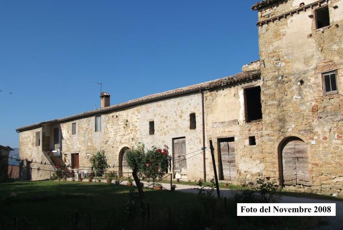 Image No.5-Propriété de pays de 11 chambres à vendre à Pioraco