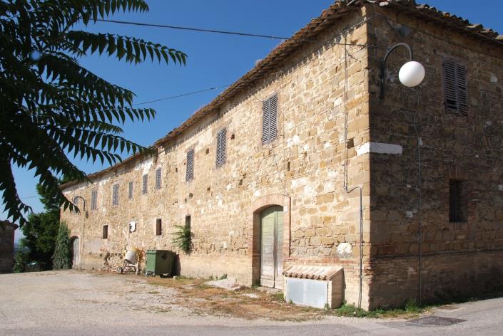 Image No.4-Propriété de pays de 11 chambres à vendre à Pioraco