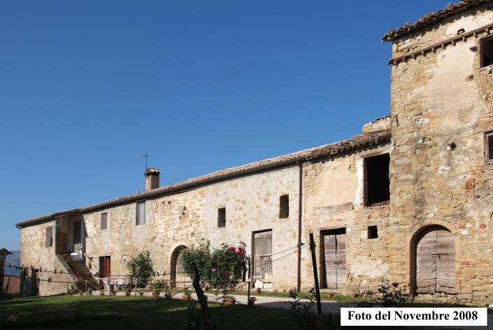 Image No.8-Propriété de pays de 11 chambres à vendre à Pioraco