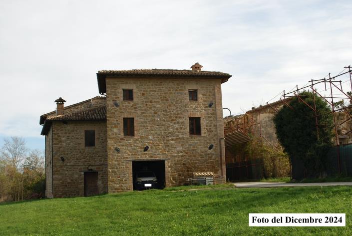 Image No.12-Propriété de pays de 11 chambres à vendre à Pioraco