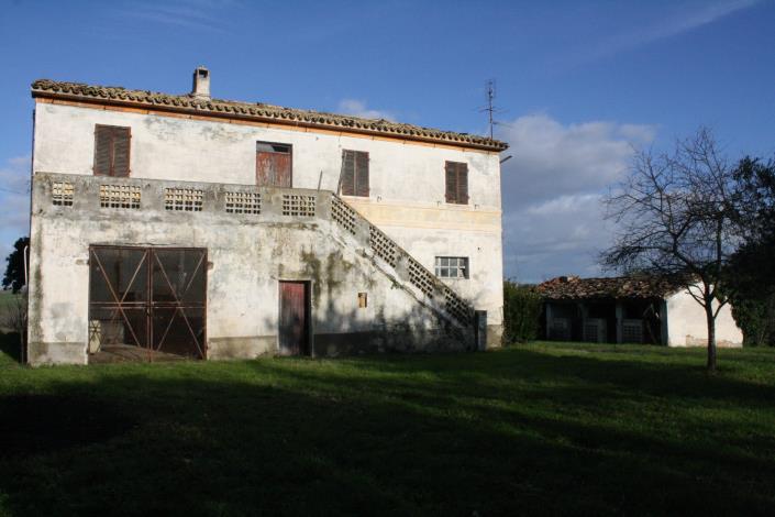 Image No.3-Ferme de 4 chambres à vendre à Filottrano