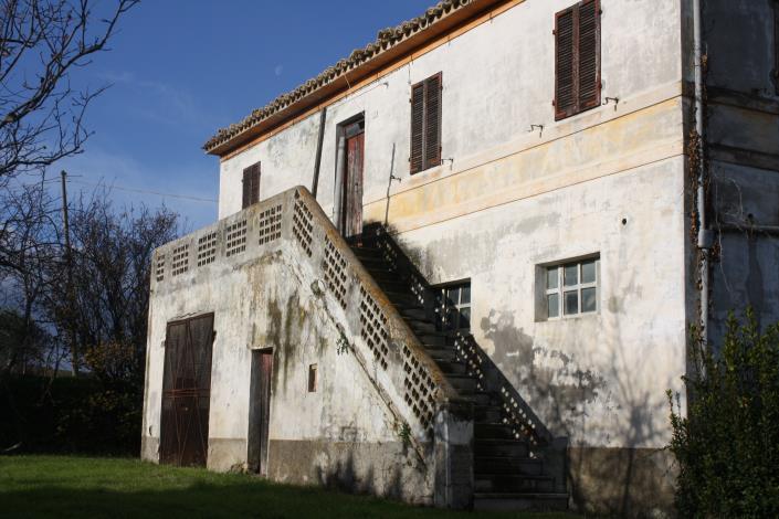Image No.4-Ferme de 4 chambres à vendre à Filottrano