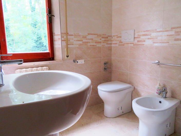 Image No.14-Propriété de pays de 5 chambres à vendre à Sarnano