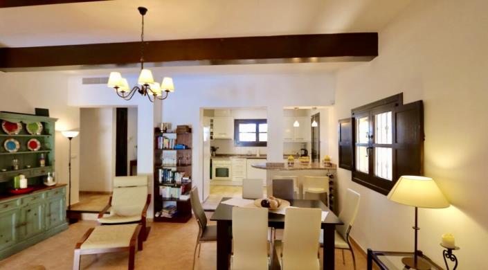 Image No.8-Villa de 4 chambres à vendre à Hacienda del Alamo