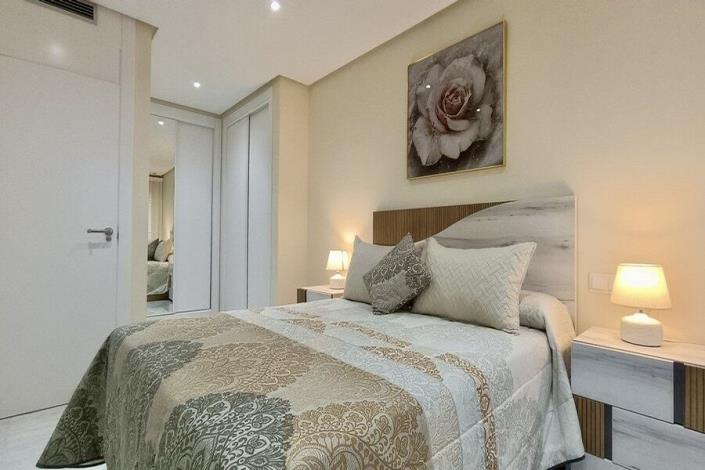 Image No.19-2 Bed Apartment for sale