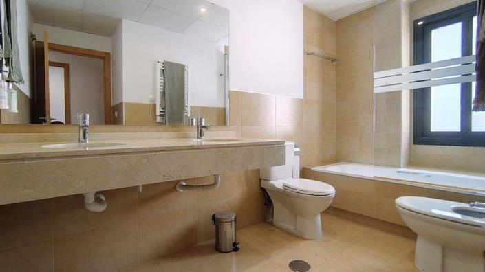 Image No.11-2 Bed Apartment for sale