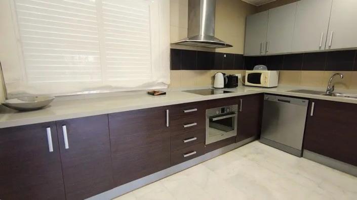 Image No.8-3 Bed Apartment for sale