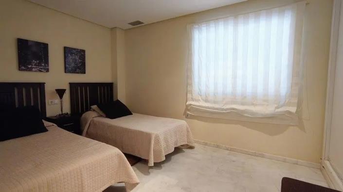 Image No.14-3 Bed Apartment for sale