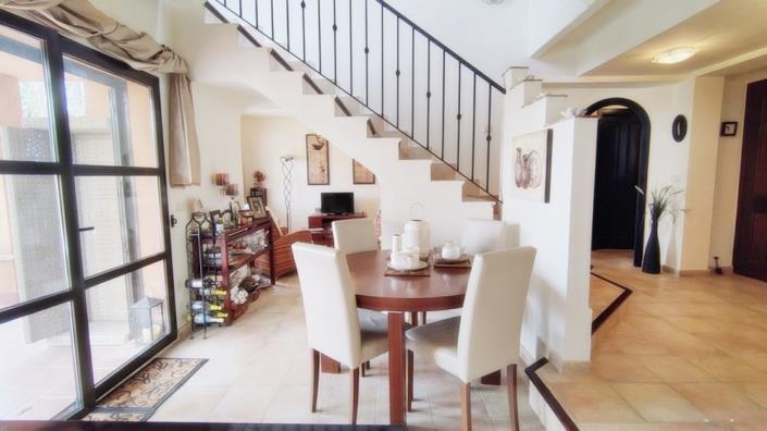 Image No.14-3 Bed Villa for sale