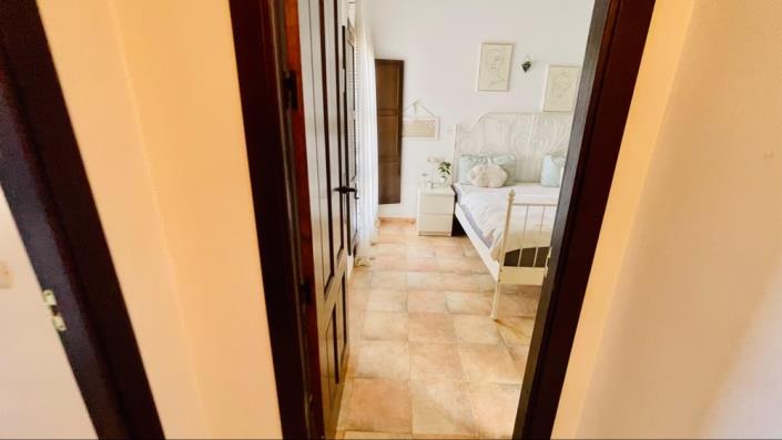 Image No.31-3 Bed Villa for sale