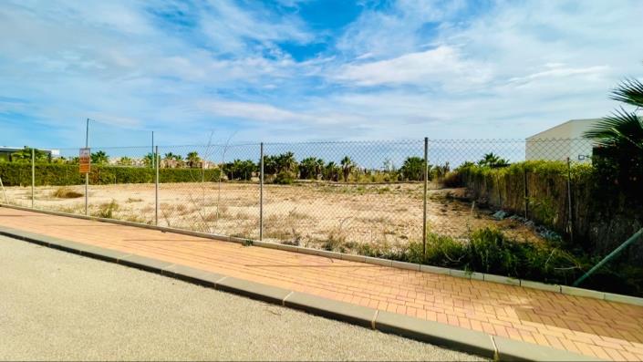 Image No.19-Terre de 4 chambres à vendre à Hacienda del Alamo