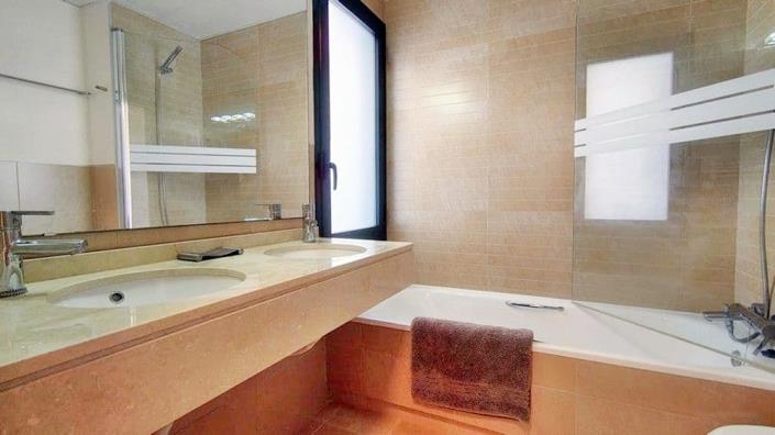 Image No.11-1 Bed Apartment for sale