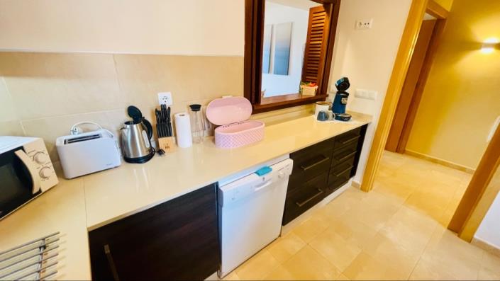 Image No.9-2 Bed Apartment for sale