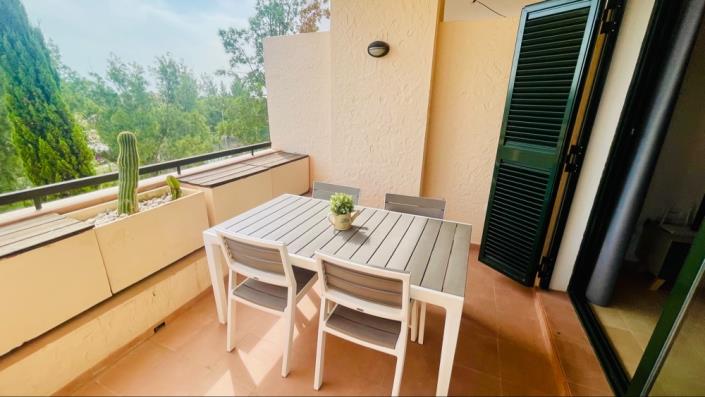 Image No.18-2 Bed Apartment for sale