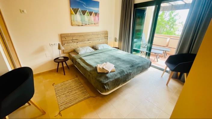 Image No.24-2 Bed Apartment for sale