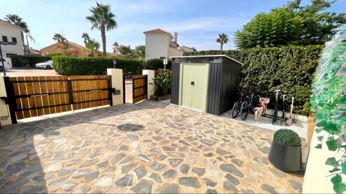 Image No.47-3 Bed Villa for sale