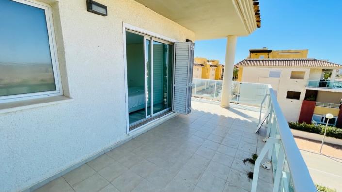 Image No.16-3 Bed Penthouse for sale