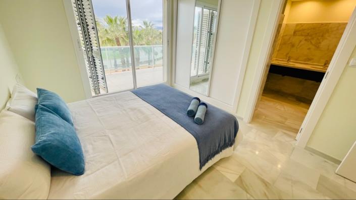 Image No.20-3 Bed Penthouse for sale