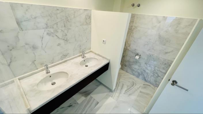 Image No.25-3 Bed Penthouse for sale