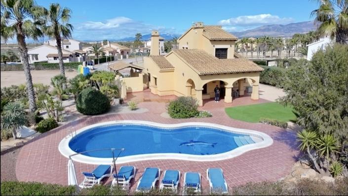 Image No.3-Villa de 3 chambres à vendre à Hacienda del Alamo