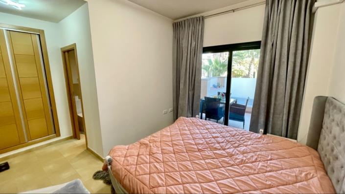 Image No.25-2 Bed Apartment for sale