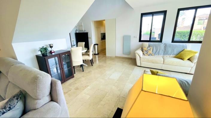 Image No.9-3 Bed Villa for sale