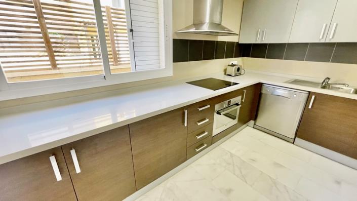 Image No.11-2 Bed Apartment for sale