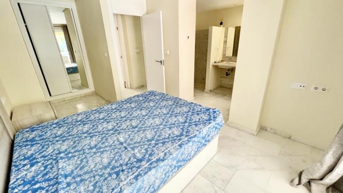 Image No.23-2 Bed Apartment for sale