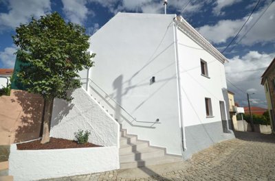 1 - Castelo Branco, Villa