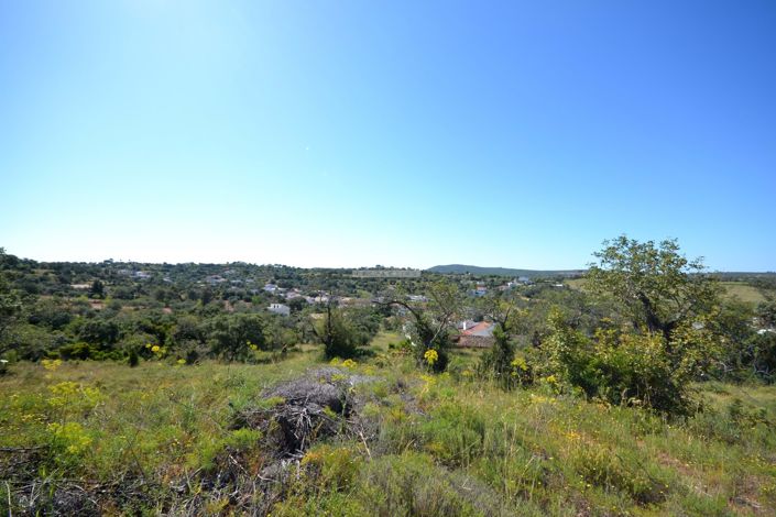 Image No.28-Terre de 21 chambres à vendre à Loule