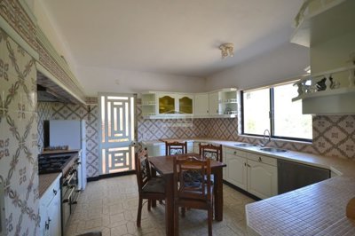 2425-349340-1254606e3c95c5e5ce938638595c7f664